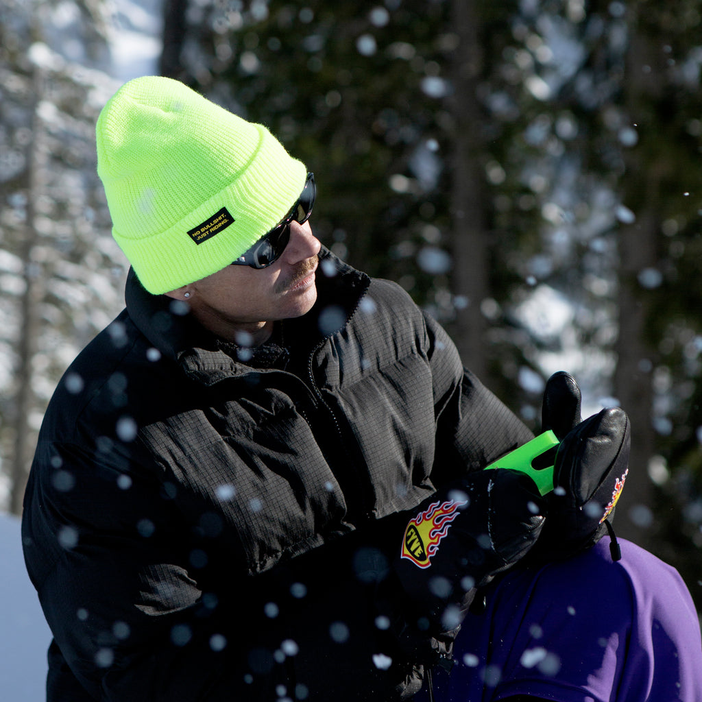 Discover our Adult Classic Beanie—100% acrylic, snug fit, perfect for snowboarding, skiing, and cold-weather wear. Available in vibrant colors with the "No bullshit, just riding" label. Stay warm and stylish on every winter adventure. Ideal for adults who love bold style! Model. NGtool best multitool, binding tool on Snow. Beauty green color.