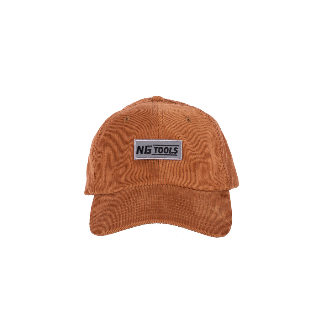 NGtools Corduroy Dad Cap. Style and fashion in one. Style on Snow. Fashion on Snow. Fashion on Snowboard and Ski. BrownColor. Snowboard Buyers Guide. In Absolut Park.