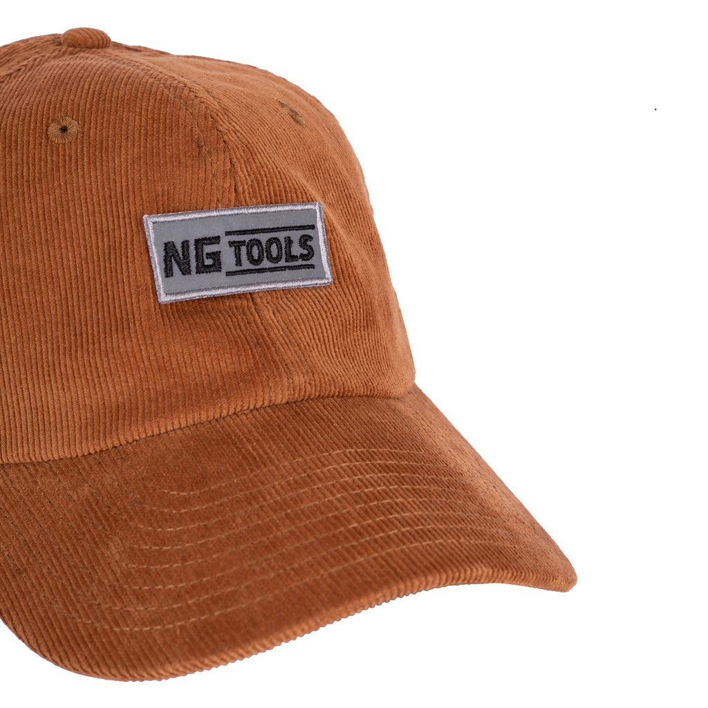 NGtools Corduroy Dad Cap. Style and fashion in one. Style on Snow. Fashion on Snow. Fashion on Snowboard and Ski. Purple Color. Snowboard Buyers Guide. In Absolut Park. Design.