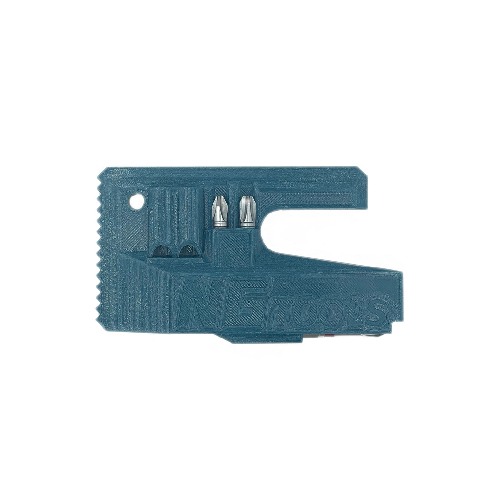 NGtools Multitool Pro turquoise snowboard multitool pocket tool for quick snowboard binding adjustments on the mountain