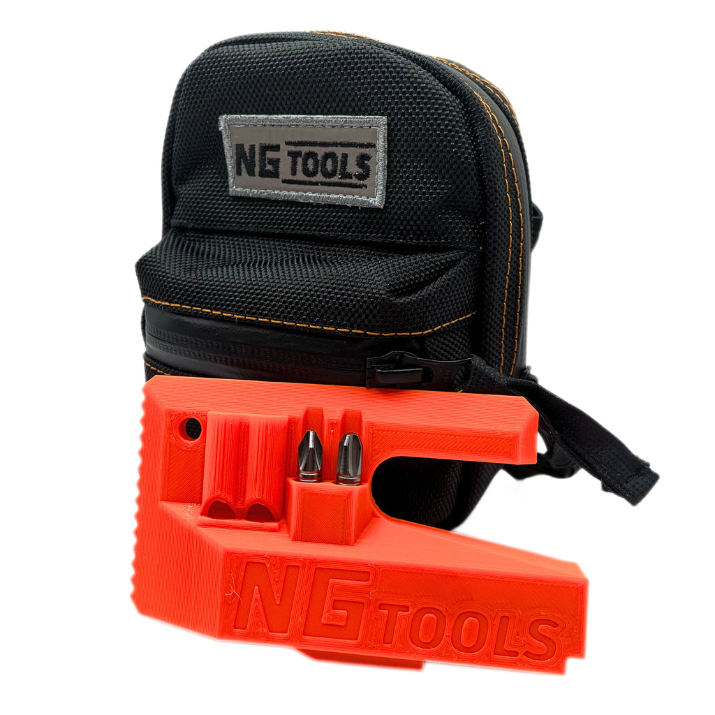 Snowboard binding bag NGtools and NG multitool pro used in real riding conditions on the mountain