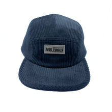Načítať obrázok do prehliadača galérie, NGtools 5-Panel Corduroy Cap – premium snowboard and streetwear cap with embroidered logo