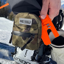 Load image into Gallery viewer, NGtools Starter Set Camo Detail on Snowboard Binding