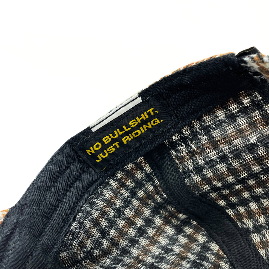 Embroidered NGtools logo detail – stylish snowboard cap design