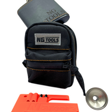 Load image into Gallery viewer, Reinforced Cordura snowboard binding bag mounted directly on snowboard binding